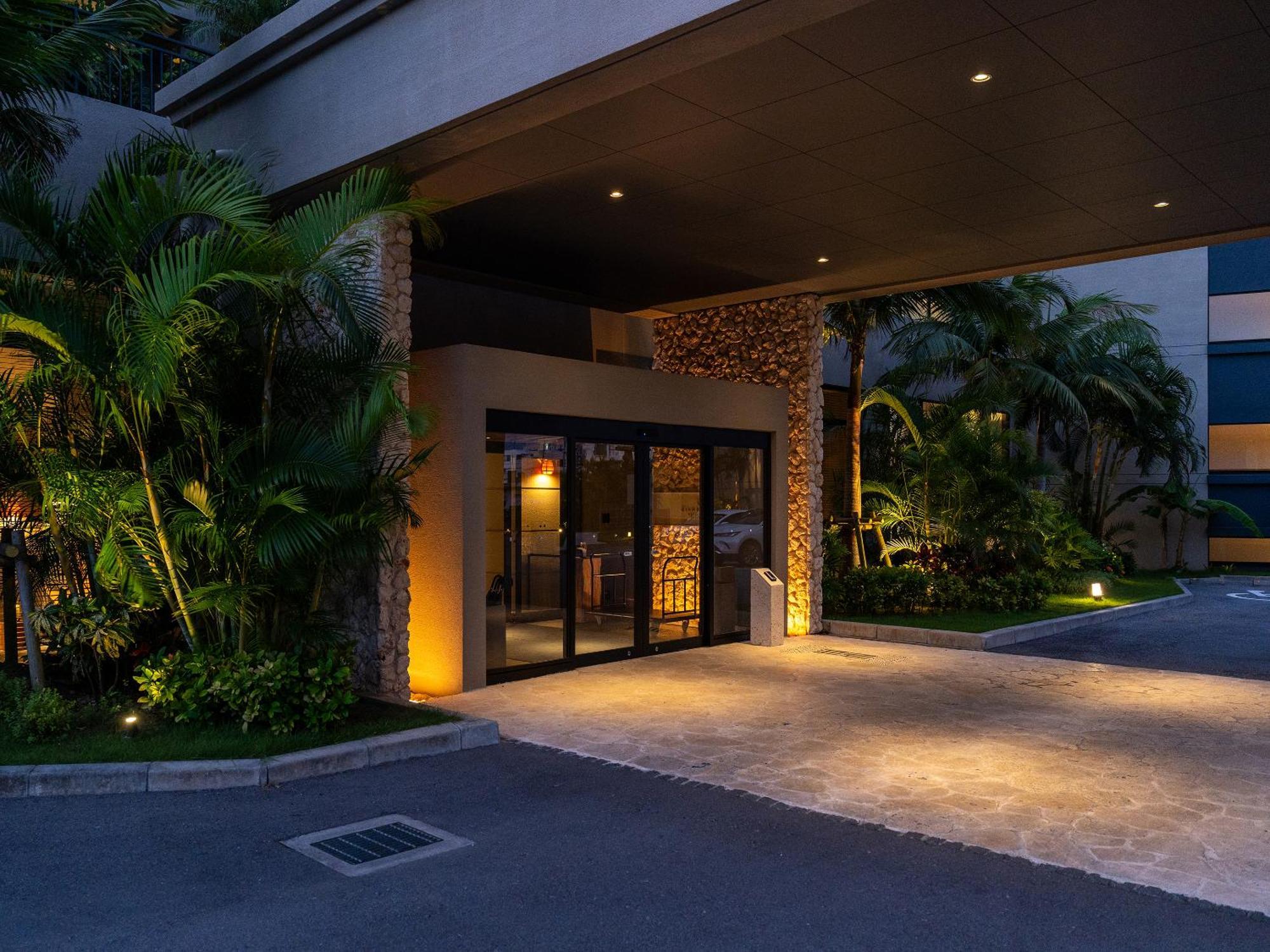 Glamday Style Okinawa Yomitan Hotel&Resort Bagian luar foto